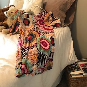 Light top or bathing suit cover